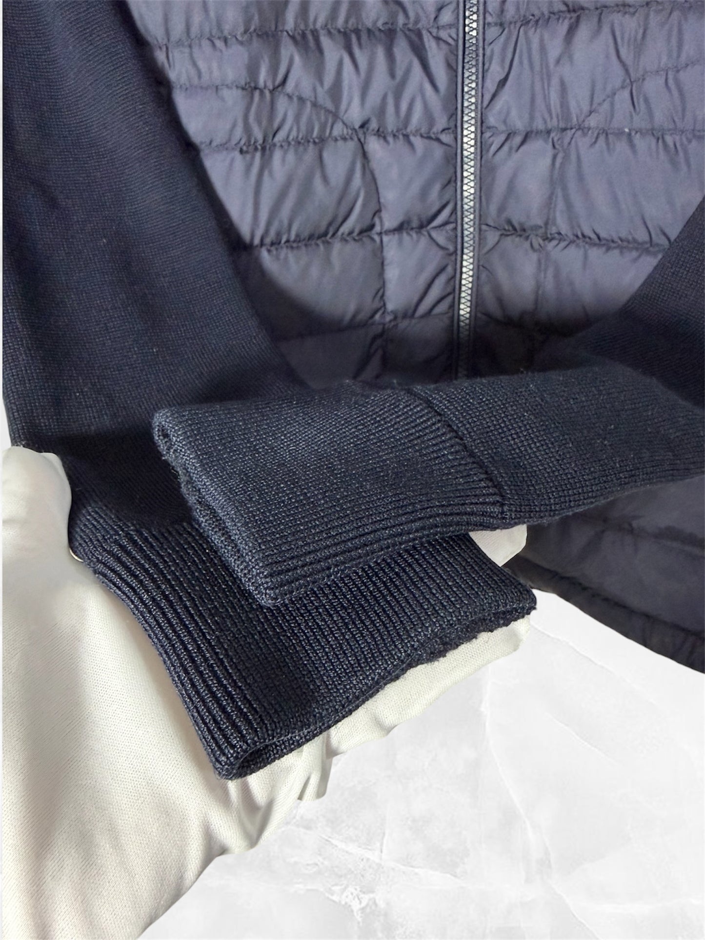 Moncler cardigan Hybride- Taille:S